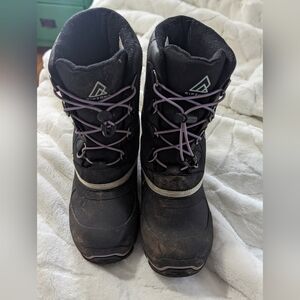 Ripzone winter boots